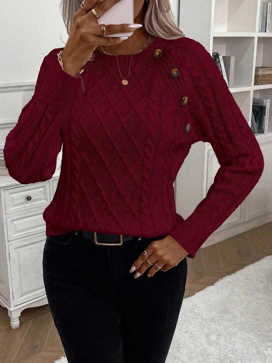 Klara | Sweter z Guzikami i Warkoczowym Splotem